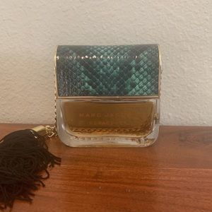 Marc Jacobs Divine Decadence Women's Eau De Parfum - 3.4oz / 100 ml